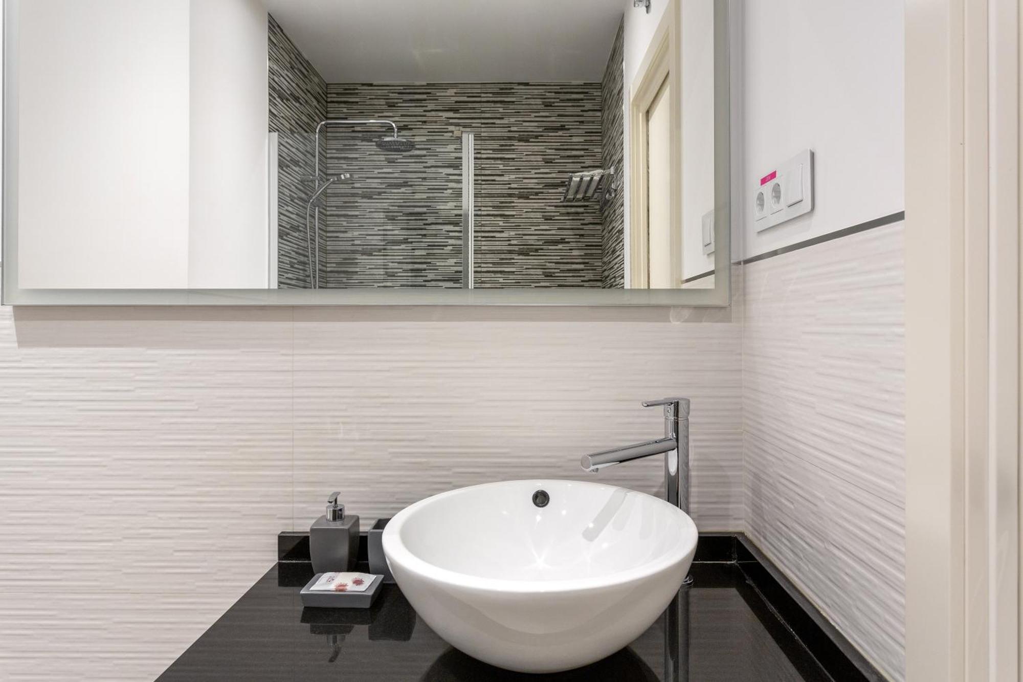 Alma Suites Madrid Exterior foto